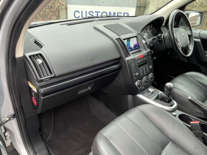 2025 Land Rover Freelander 2