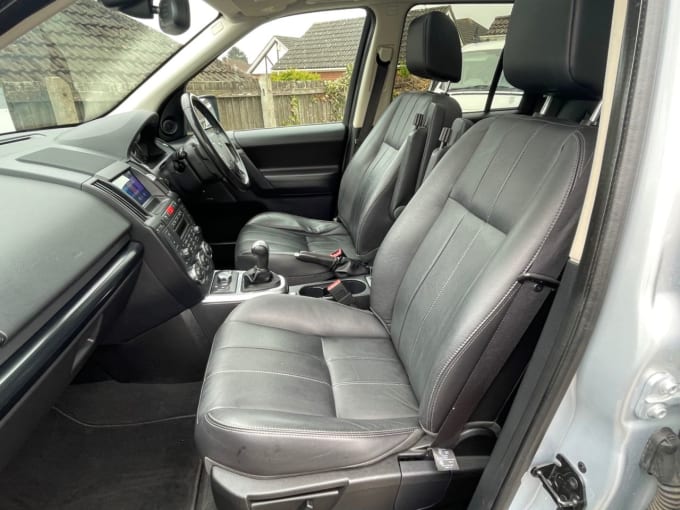 2025 Land Rover Freelander 2