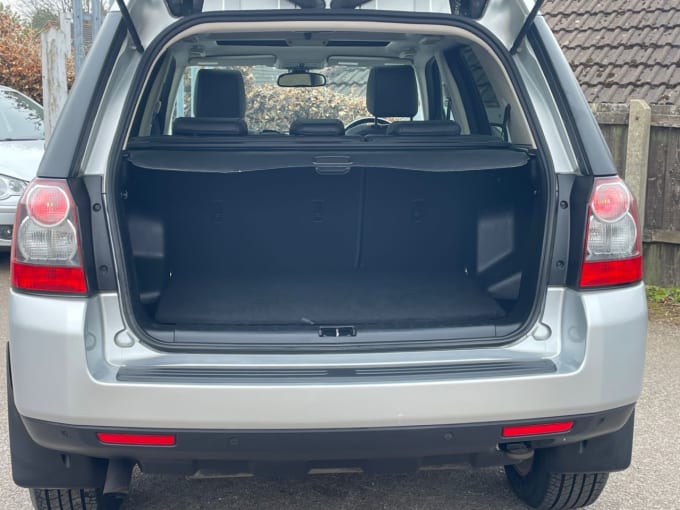 2025 Land Rover Freelander 2