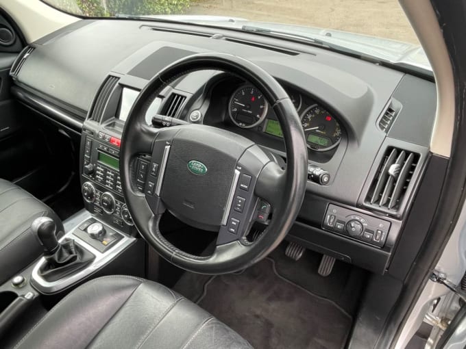2025 Land Rover Freelander 2