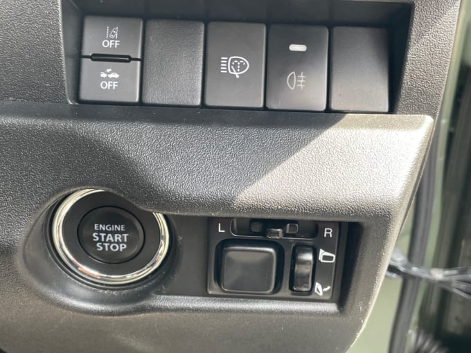 2025 Suzuki Jimny