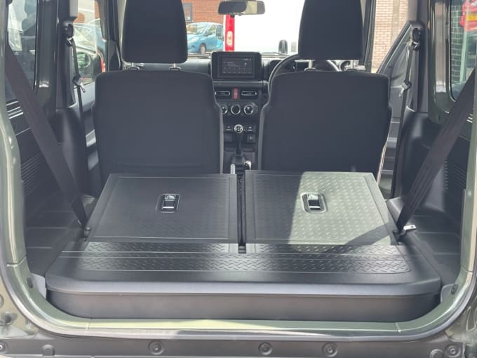 2025 Suzuki Jimny