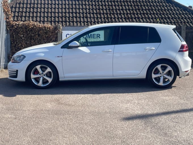 2025 Volkswagen Golf