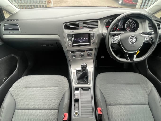 2025 Volkswagen Golf