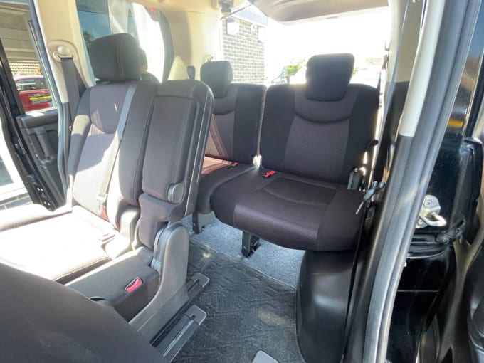 2025 Nissan Serena