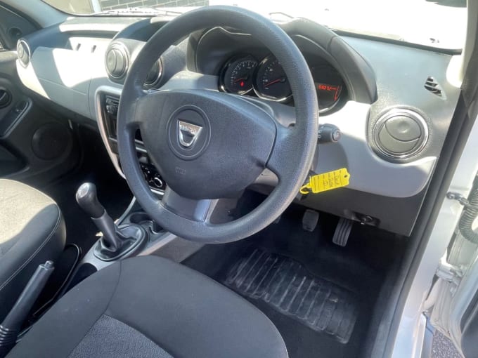 2025 Dacia Duster