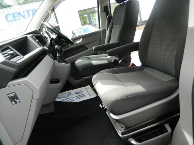2025 Volkswagen Transporter