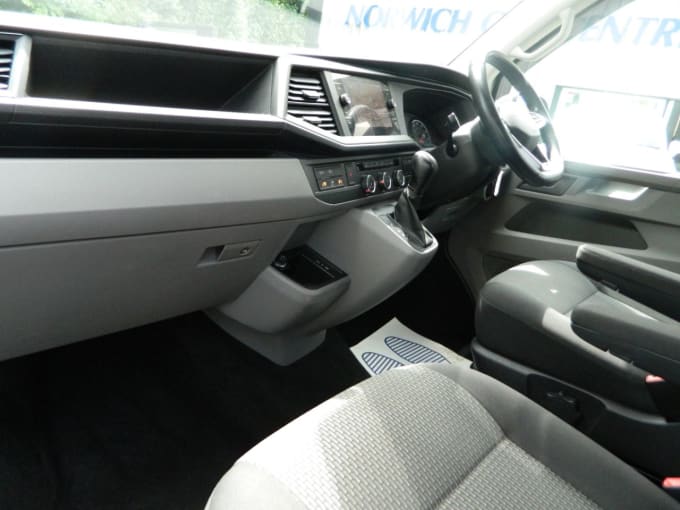 2025 Volkswagen Transporter