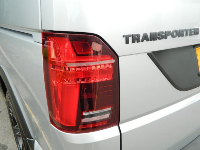 2025 Volkswagen Transporter