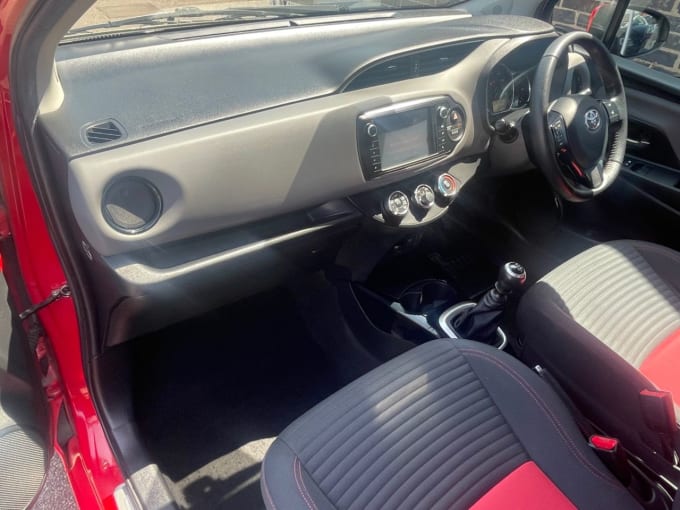 2025 Toyota Yaris