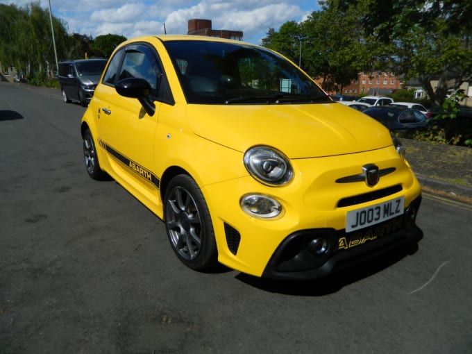 2025 Abarth 595