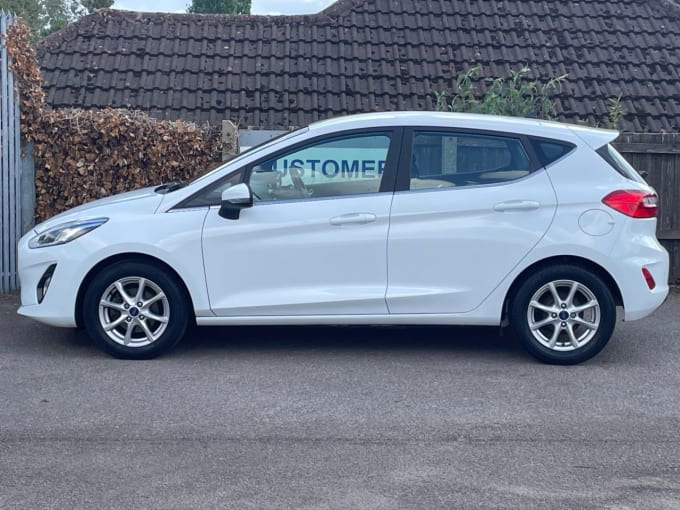 2025 Ford Fiesta
