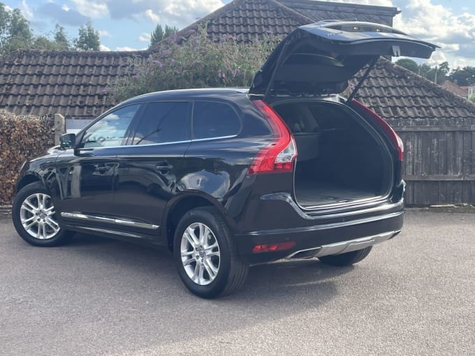 2025 Volvo Xc60