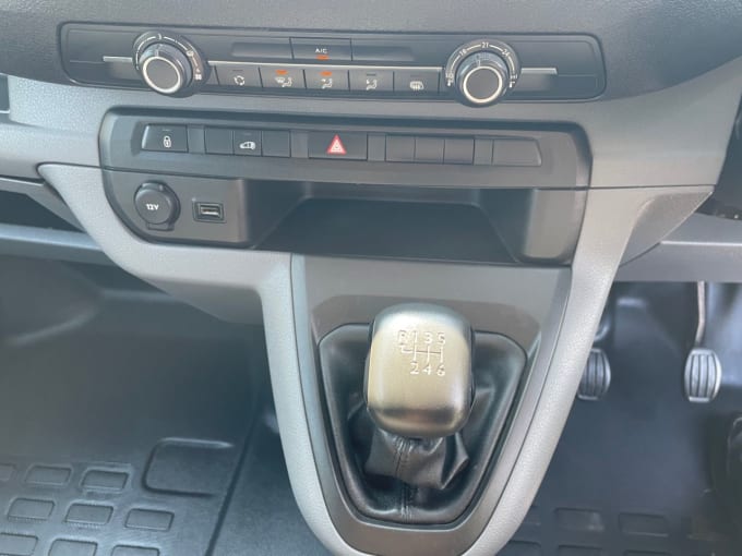 2025 Vauxhall Vivaro