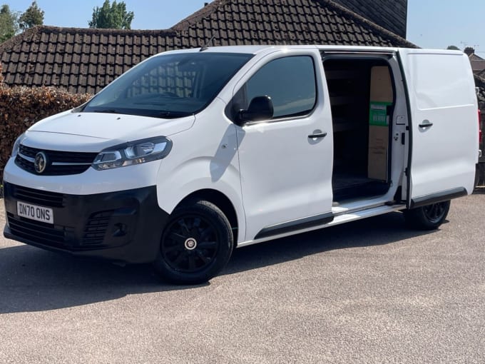 2025 Vauxhall Vivaro
