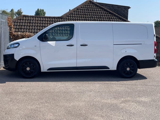 2025 Vauxhall Vivaro