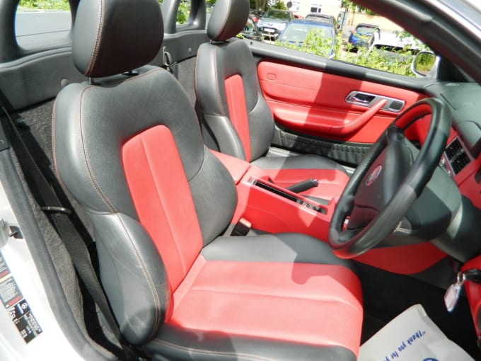 2025 Mercedes-benz Slk