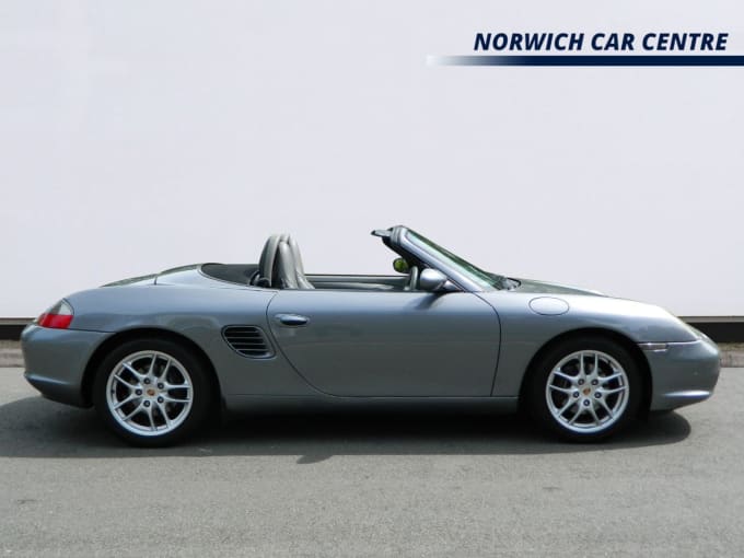 2025 Porsche Boxster