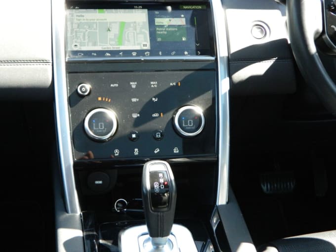 2025 Land Rover Discovery Sport