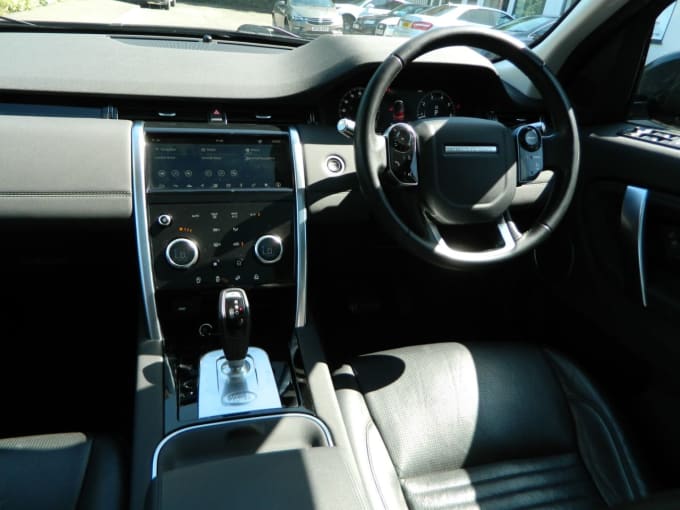 2025 Land Rover Discovery Sport