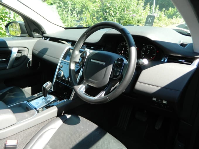 2025 Land Rover Discovery Sport