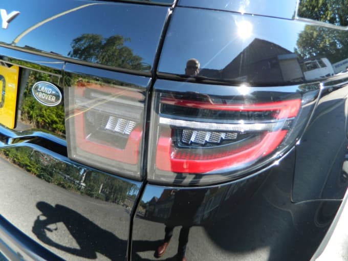2025 Land Rover Discovery Sport