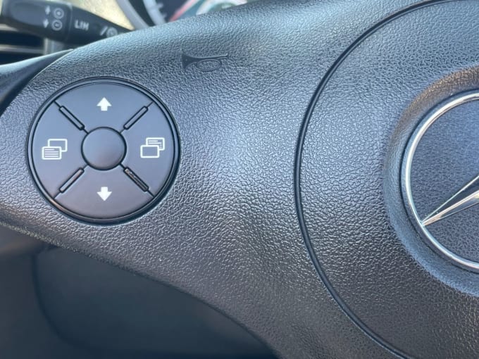 2025 Mercedes-benz Slk