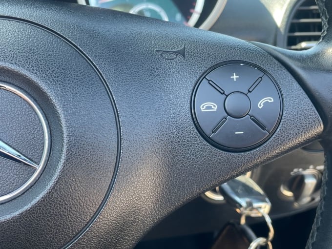 2025 Mercedes-benz Slk