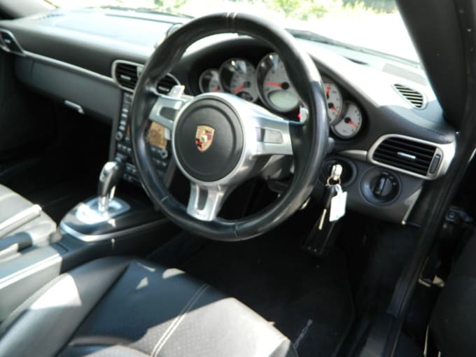 2025 Porsche 911