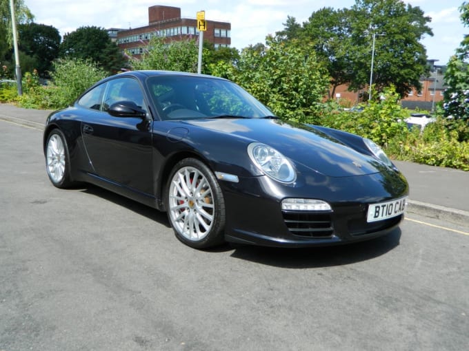 2025 Porsche 911