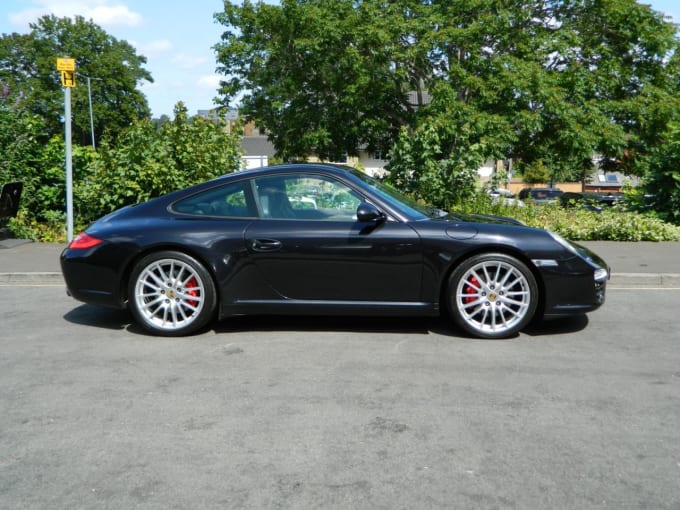 2025 Porsche 911