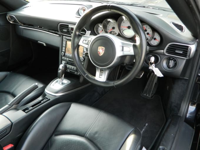 2025 Porsche 911