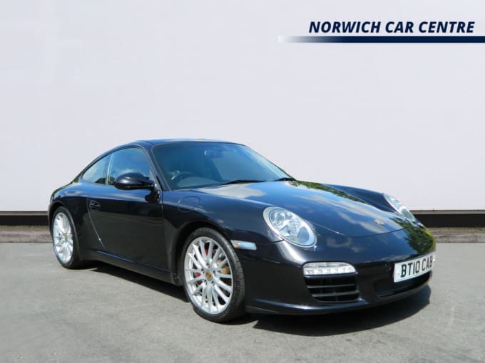 2025 Porsche 911