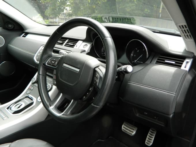 2025 Land Rover Range Rover Evoque
