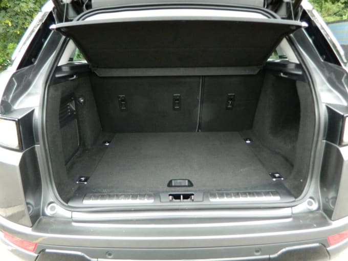 2025 Land Rover Range Rover Evoque