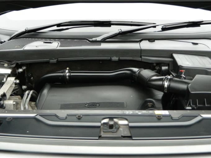 2025 Land Rover Freelander 2