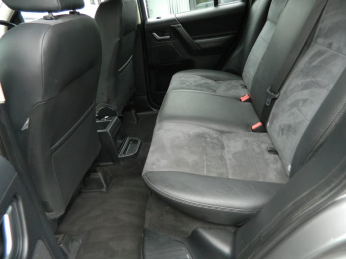 2025 Land Rover Freelander 2