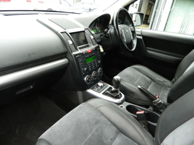 2025 Land Rover Freelander 2