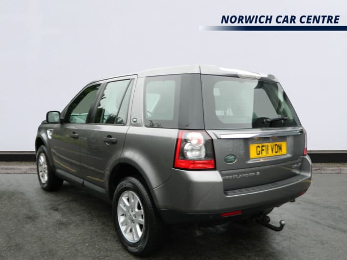 2025 Land Rover Freelander 2