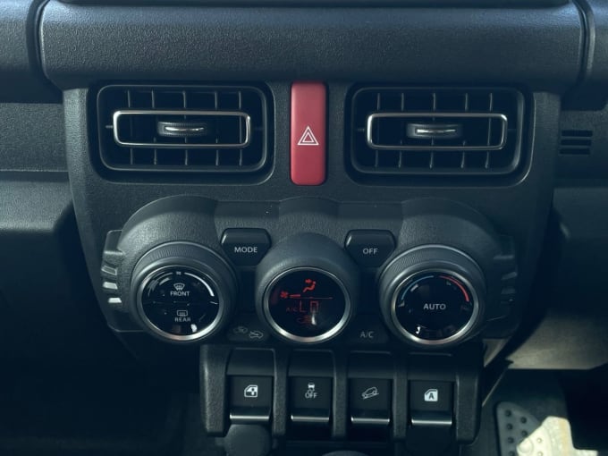 2025 Suzuki Jimny