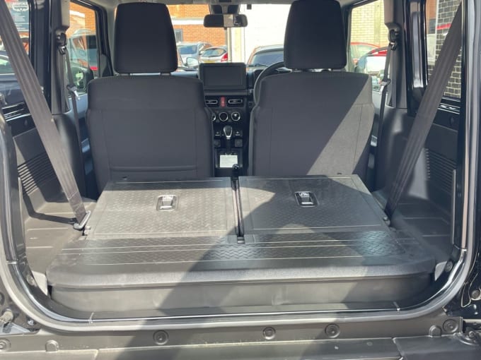 2025 Suzuki Jimny