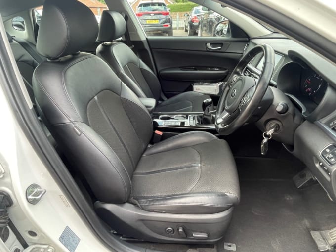 2025 Kia Optima