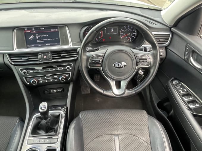 2025 Kia Optima