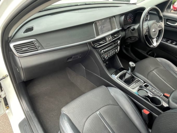 2025 Kia Optima