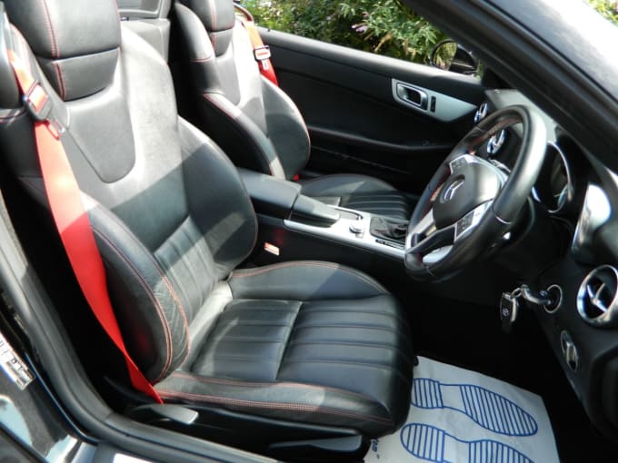 2025 Mercedes-benz Slk