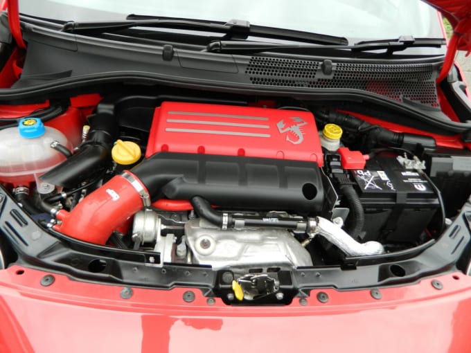 2025 Abarth 595