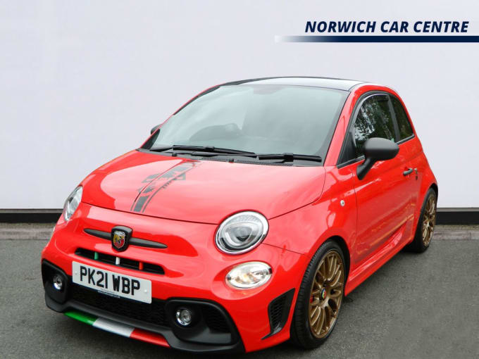 2025 Abarth 595