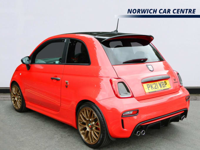 2025 Abarth 595
