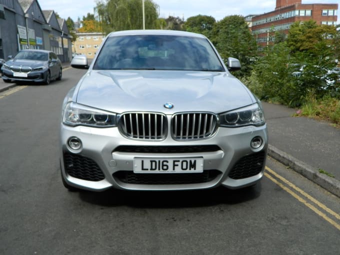 2025 BMW X4