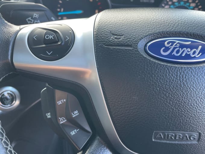 2025 Ford Kuga